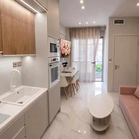 Апартаменты Agora Premium Spaces Лоутраки