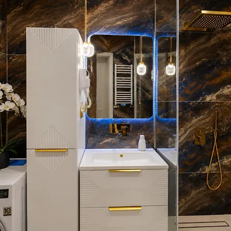 Agora Premium Spaces *