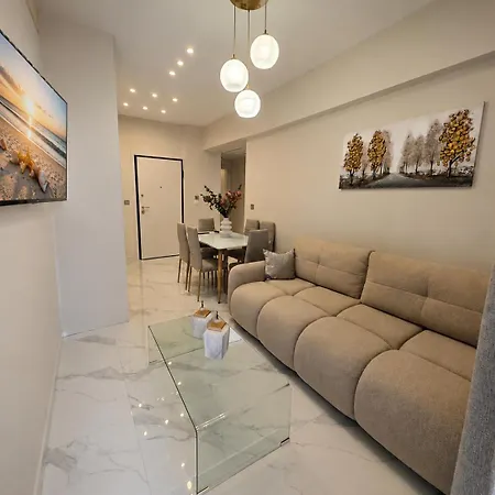Agora Premium Spaces Апартаменты Лоутраки